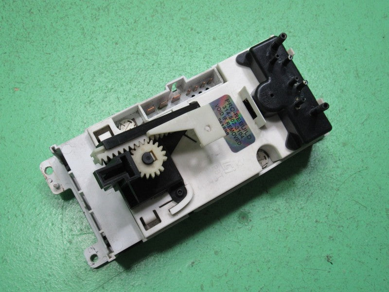 55035597 94-97 DODGE RAM A/C AC HEATER MANUAL CLIMATE TEMP CONTROL REB