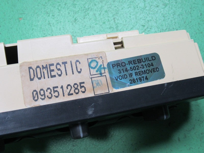 09351285 98 S10 BLAZER ENVOY A/C AUTO CLIMATE TEMPERATURE CONTROL REBU
