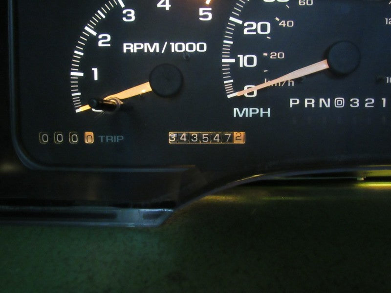 95-96 C/K TRUCK SUBURBAN INSTRUMENT GAUGE CLUSTER SPEEDO TACH 343K REB