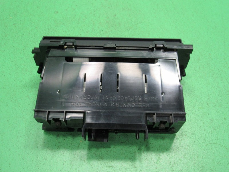 98-00 CROWN VIC EATC AUTOMATIC CLIMATE HEATER CONTROL F8AH-19C933-AE R