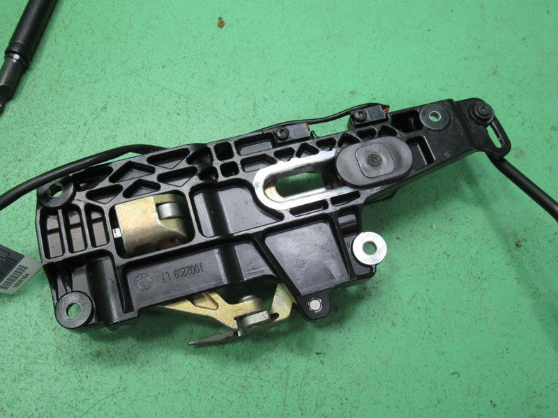 BMW 325Ci 330Ci E46 M3 CONVERTIBLE TOP FRONT LATCH LATCHES LOCK PAIR R
