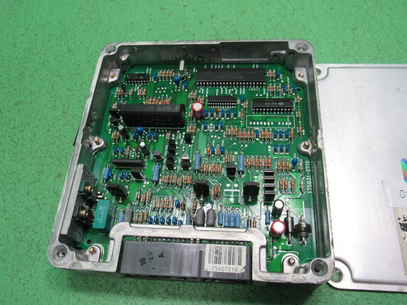 89661-35620 91-92 TOYOTA PICKUP TRUCK 22R-E ECU PCM ENGINE COMPUTER RE