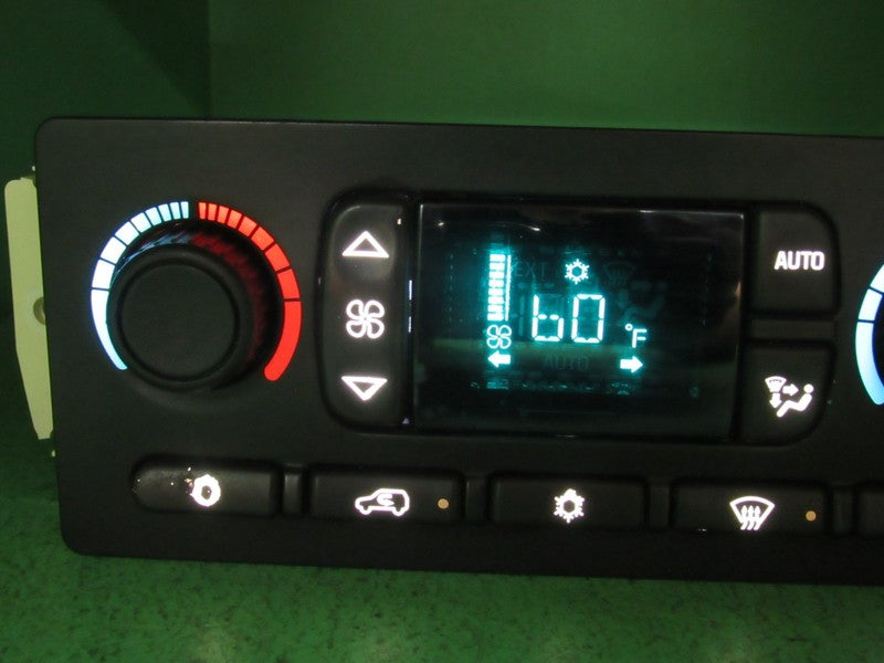 15137655 TAHOE ESCALADE SILVERADO AC DIGITAL CLIMATE TEMP CONTROL LED 