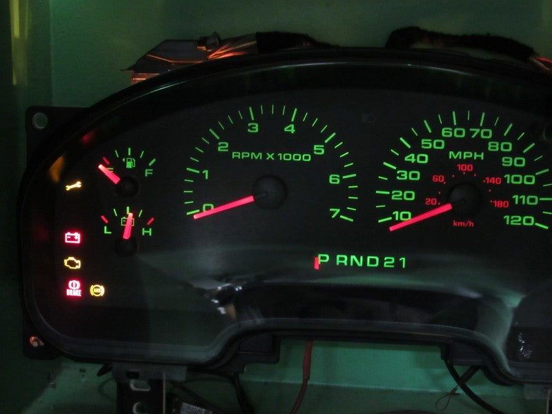 04-05 FORD F150 XLT INSTRUMENT GAUGE CLUSTER GAUGES SPEEDOMETER TACH T