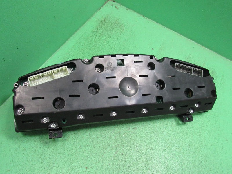 10 CHRYSLER 300C 160MPH INSTRUMENT GAUGE CLUSTER SPEEDO TACH MILEAGE P