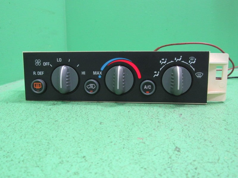 96-00 C/K TAHOE YUKON SUBURBAN AC HEATER CLIMATE TEMPERATURE CONTROL R