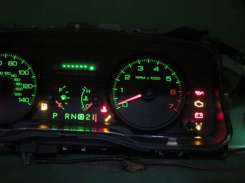 09-11 CROWN VICTORIA P71 INSTRUMENT GAUGE CLUSTER SPEEDO TACH MILEAGE 