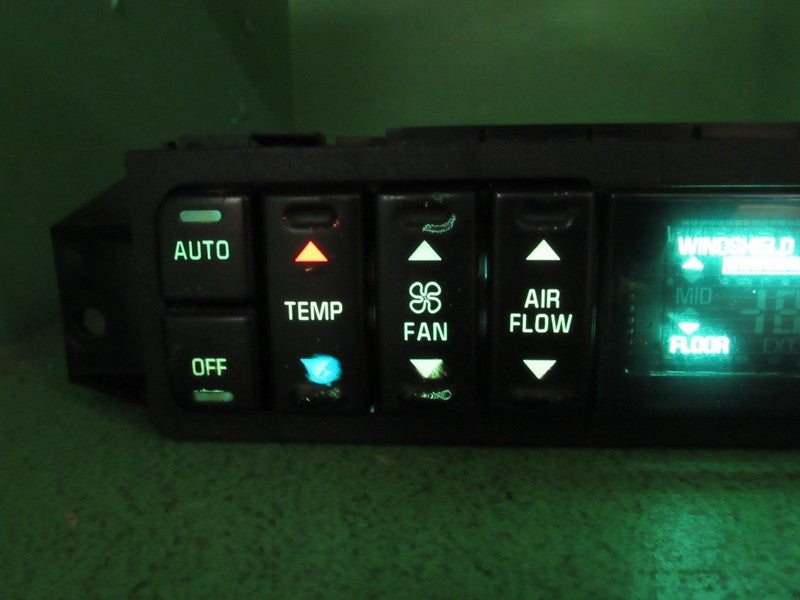 16202304 97-05 BUICK PARK AVE AC DIGITAL CLIMATE TEMPERATURE CONTROL R