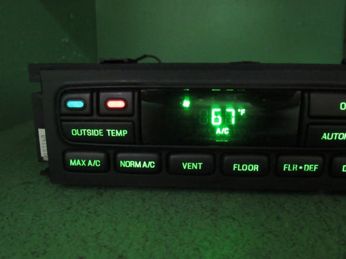 03-11 CROWN VIC EATC AUTOMATIC CLIMATE HEATER CONTROL 6W7H-19C933-AA R