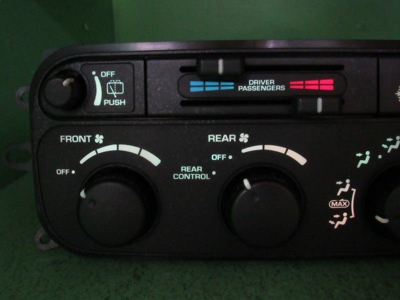 55056249AC 01-03 DURANGO A/C DUAL ZONE CLIMATE HEATER TEMP CONTROL REB