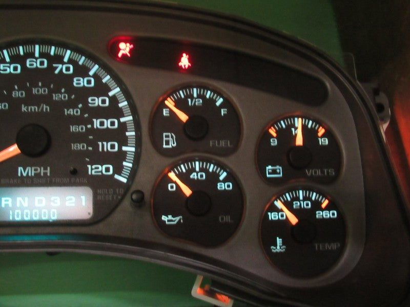 01-02 YUKON SIERRA DENALI INSTRUMENT GAUGE CLUSTER SPEEDO TACH MILEAGE