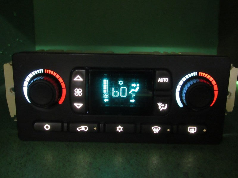 15107730 TAHOE ESCALADE SILVERADO AC DIGITAL CLIMATE TEMP CONTROL LED 