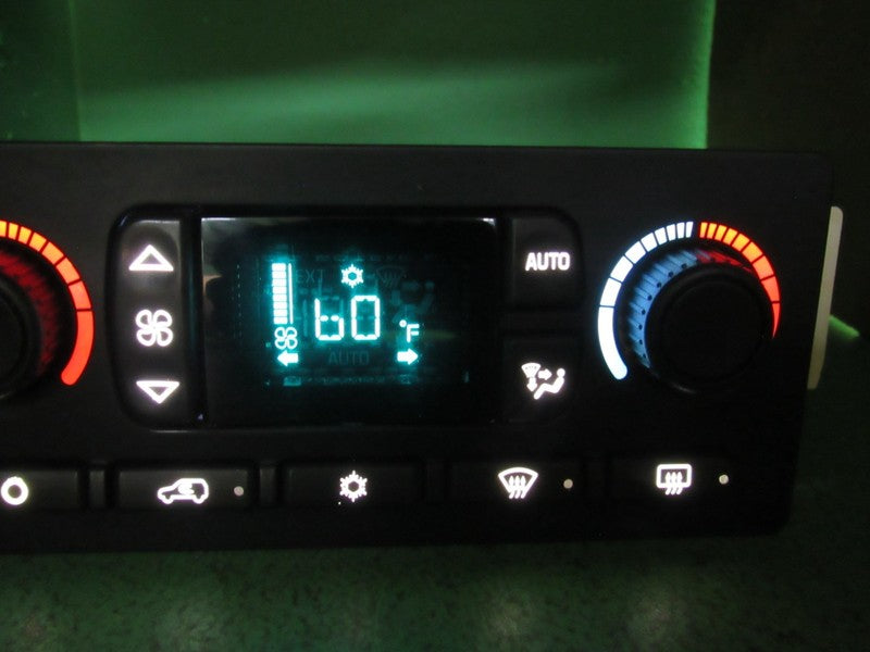 15137655 TAHOE ESCALADE SILVERADO AC DIGITAL CLIMATE TEMP CONTROL LED 