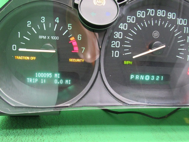 02-05 BUICK LESABRE INSTRUMENT GAUGE CLUSTER GAUGES SPEEDO TACH MILEAG