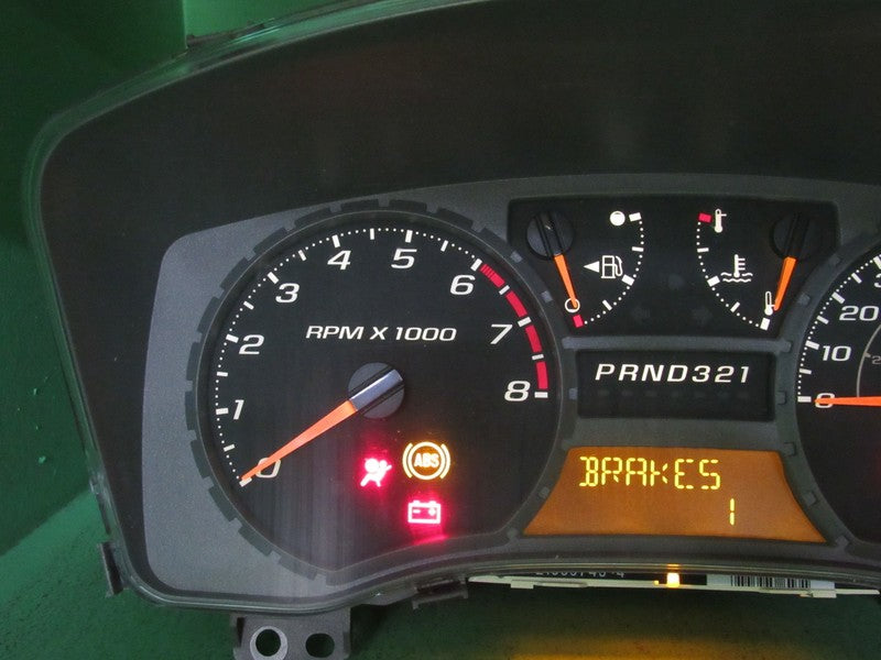 05 COLORADO CANYON INSTRUMENT GAUGE CLUSTER SPEEDOMETER TACH PLUG AND 