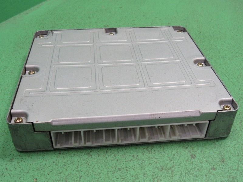 89661-42642 01-03 TOYOTA RAV4 MT ECU ECM PCM ENGINE COMPUTER CONTROL R