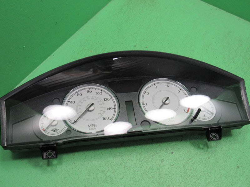 07 CHRYSLER 300C 160MPH INSTRUMENT GAUGE CLUSTER SPEEDO TACH MILEAGE P