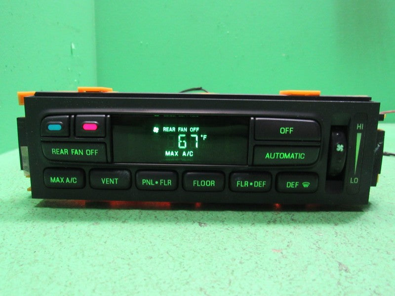 99-01 EXPLORER EATC AUTOMATIC CLIMATE HEATER CONTROL XL2H-19C933-AA RE