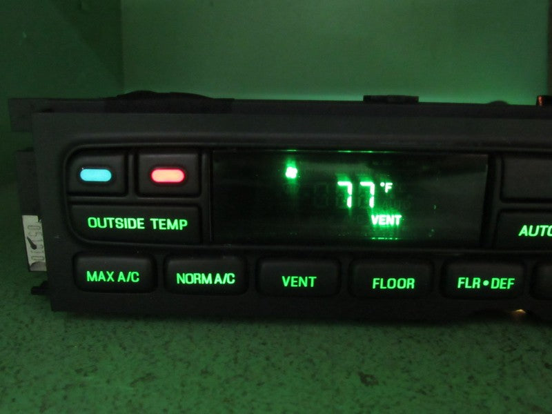 03-11 CROWN VIC EATC AUTOMATIC CLIMATE HEATER CONTROL 6W7H-19C933-AA R