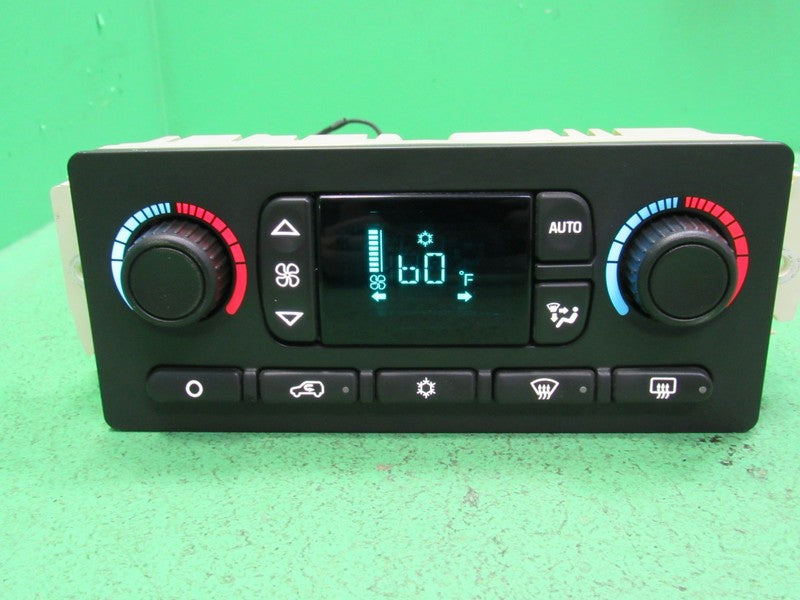10367041 TAHOE ESCALADE SILVERADO AC DIGITAL CLIMATE TEMP CONTROL LED 