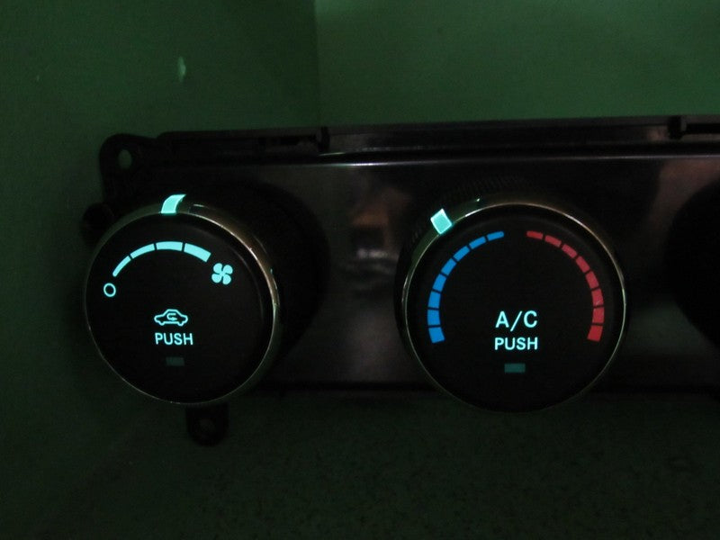 55111952AE 09-10 DODGE CHALLENGER HEATER A/C CLIMATE TEMP CONTROL REBU