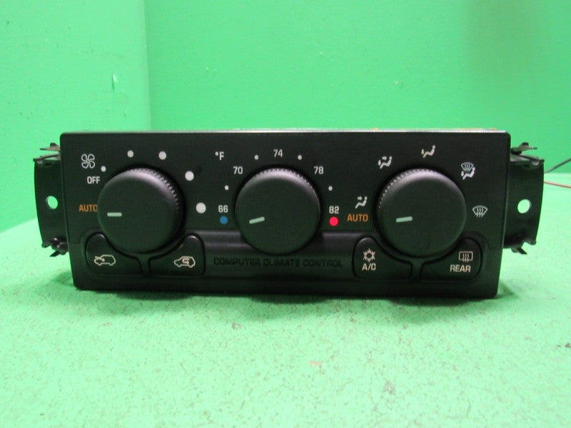 15072169 02 CADILLAC ESCALADE A/C AUTO CLIMATE TEMP CONTROL REBUILT 17