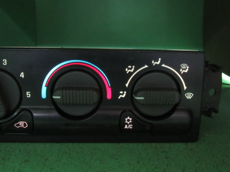 09361355 99-02 SIERRA SILVERADO TAHOE AC MANUAL CLIMATE TEMP CONTROL R