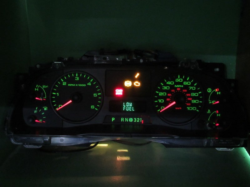 06-07 F250 F350 INSTRUMENT GAUGE CLUSTER GAUGES SPEEDO TACH MILEAGE PR