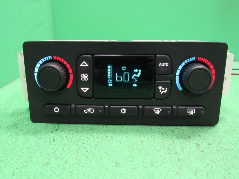 10367042 TAHOE ESCALADE SILVERADO AC DIGITAL CLIMATE TEMP CONTROL LED 