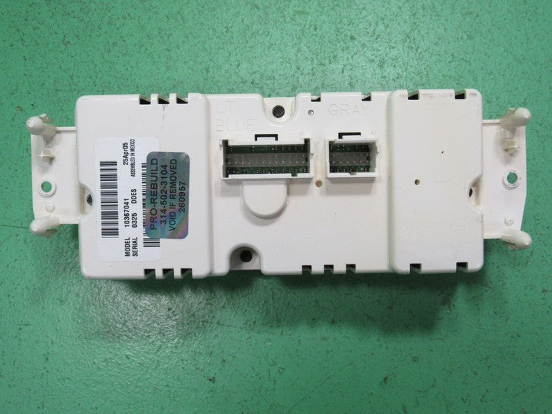 10367041 TAHOE ESCALADE SILVERADO AC DIGITAL CLIMATE TEMP CONTROL LED 