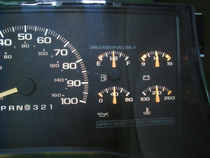 95-96 C/K TRUCK SUBURBAN INSTRUMENT GAUGE CLUSTER SPEEDO TACH 160K REB
