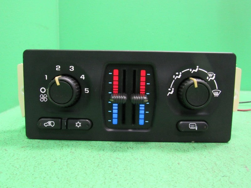 15189436 SILVERADO TAHOE SIERRA YUKON AC MANUAL CLIMATE CONTROL LED RE