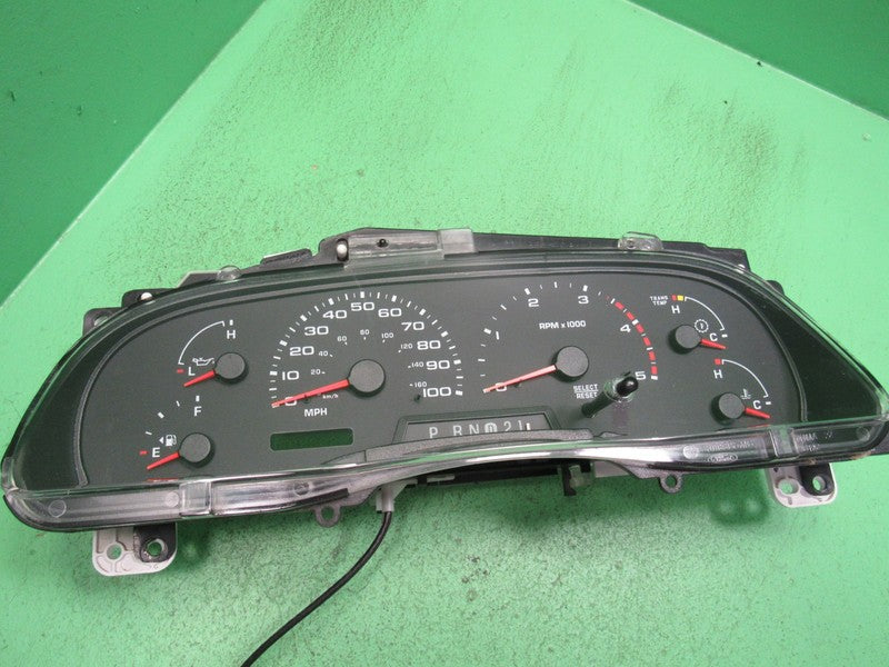 02-03 F250 F350 DIESEL INSTRUMENT GAUGE CLUSTER GAUGES SPEEDO TACH 207