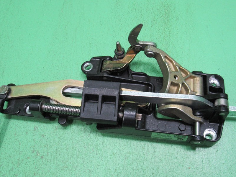 BMW 325Ci 330Ci E46 M3 CONVERTIBLE TOP FRONT LATCH LATCHES LOCK PAIR R