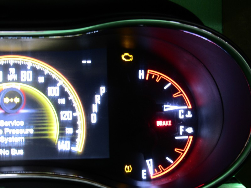18 DURANGO 5.7l INSTRUMENT GAUGE CLUSTER SPEEDOMETER TACH MILEAGE PROG