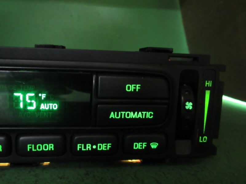 99-02 EXPEDITION NAVIGATOR AUTO CLIMATE HEATER CONTROL XL7H-19C933-AC 