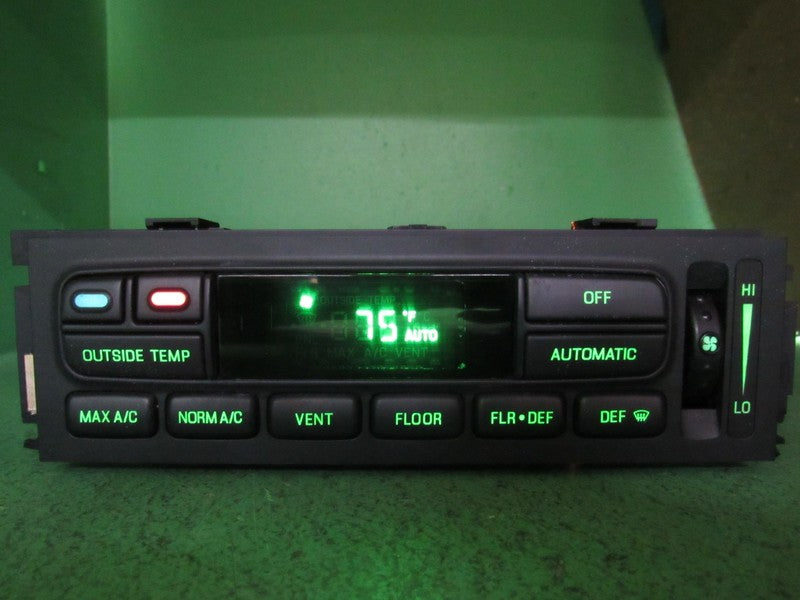 03-11 CROWN VIC EATC AUTOMATIC CLIMATE HEATER CONTROL 6W7H-19C933-AA R
