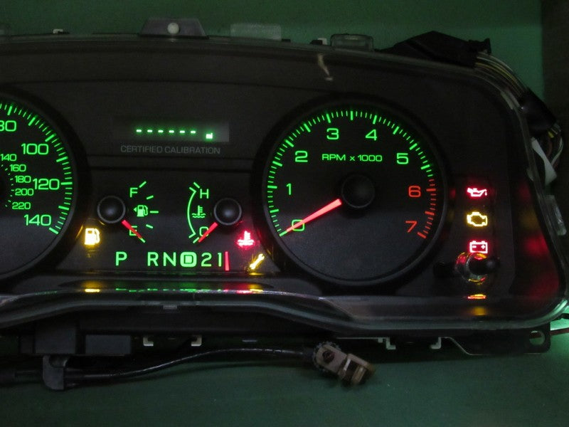 09-11 CROWN VICTORIA P71 INSTRUMENT GAUGE CLUSTER SPEEDO TACH MILEAGE 