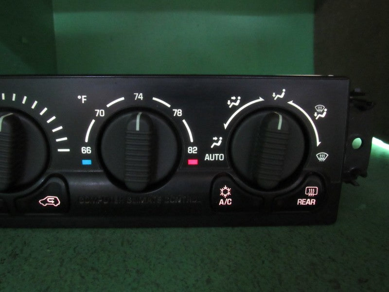 15060162 00-02 TAHOE SILVERADO YUKON A/C AUTO CLIMATE TEMP CONTROL REB