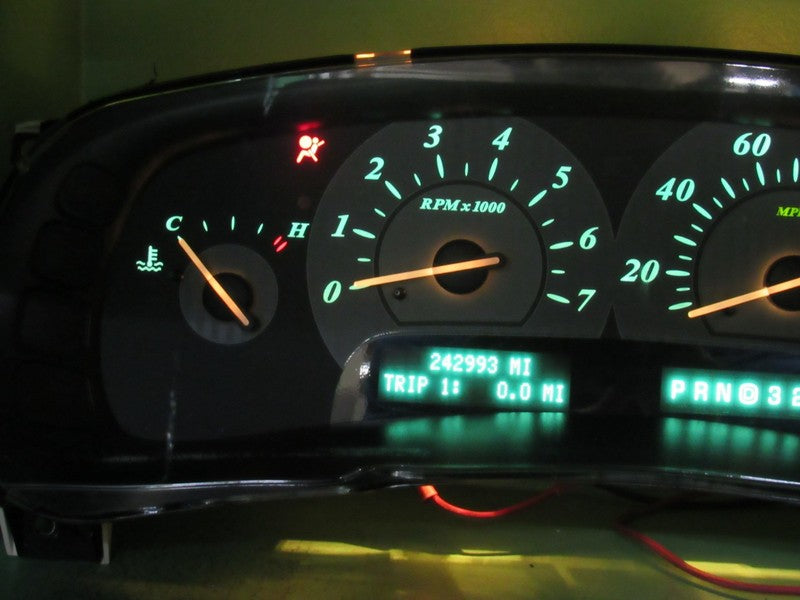 25744409 04-05 BUICK PARK AVENUE GAUGE CLUSTER INSTRUMENT SPEEDOMETER 