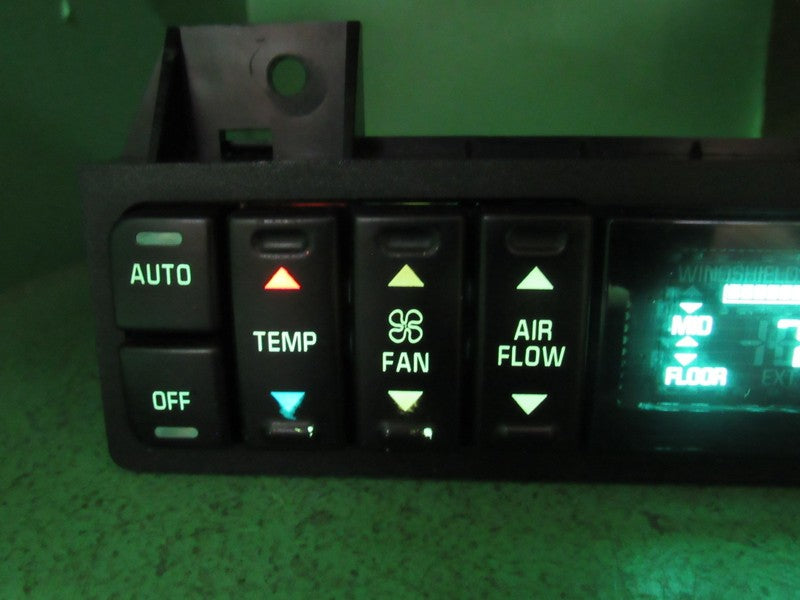 16214484 95-99 LESABRE 95-96 PARK AVE AC DIGITAL CLIMATE TEMP CONTROL 