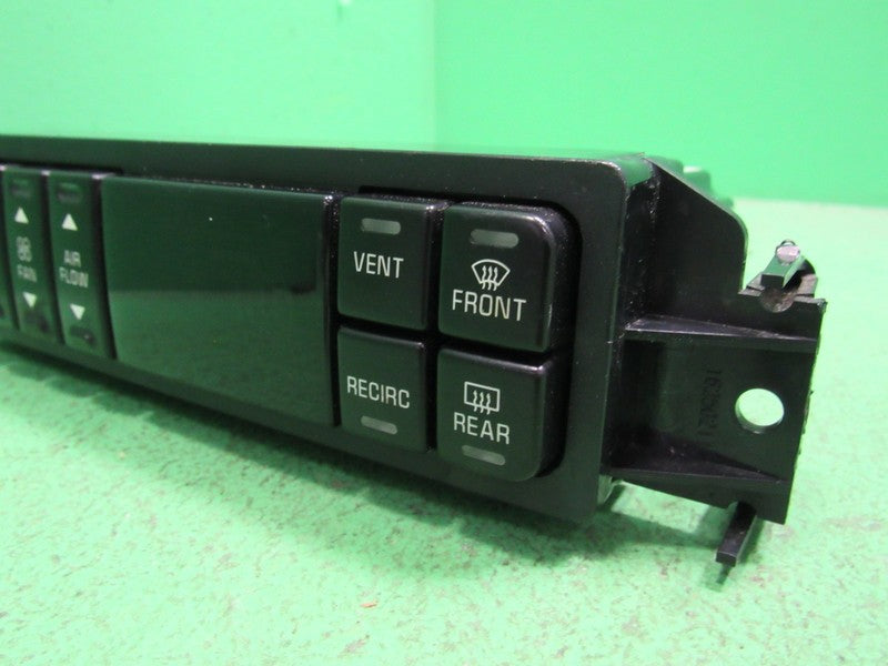 16236054 00-05 BUICK LESABRE AC DIGITAL HEATER CLIMATE TEMP CONTROL RE