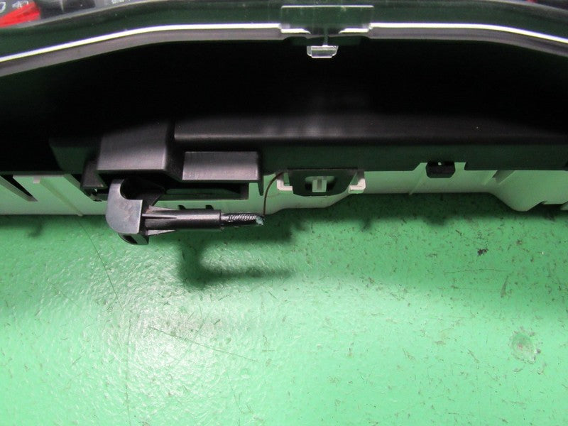 09-11 CROWN VICTORIA P71 INSTRUMENT GAUGE CLUSTER SPEEDO TACH MILEAGE 