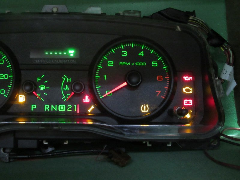 09-11 CROWN VICTORIA P71 INSTRUMENT GAUGE CLUSTER SPEEDO TACH MILEAGE 