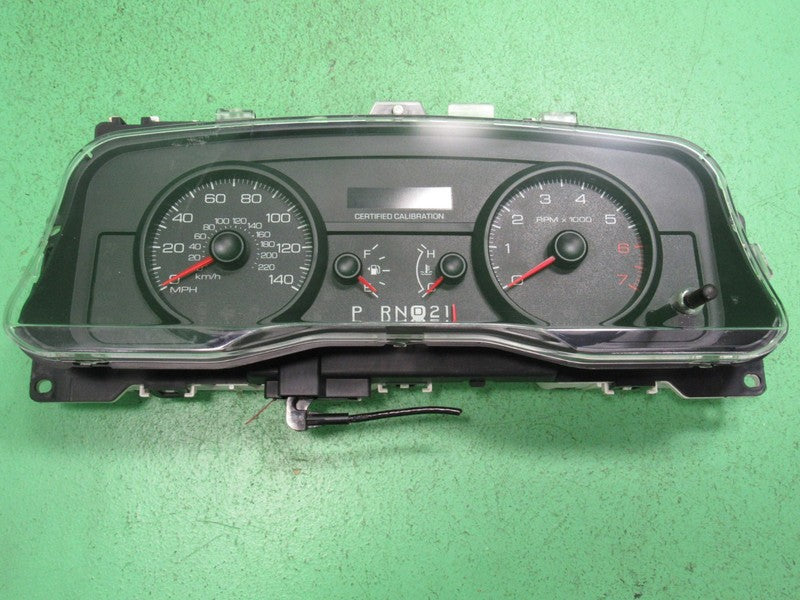 09-11 CROWN VICTORIA P71 INSTRUMENT GAUGE CLUSTER SPEEDO TACH MILEAGE 