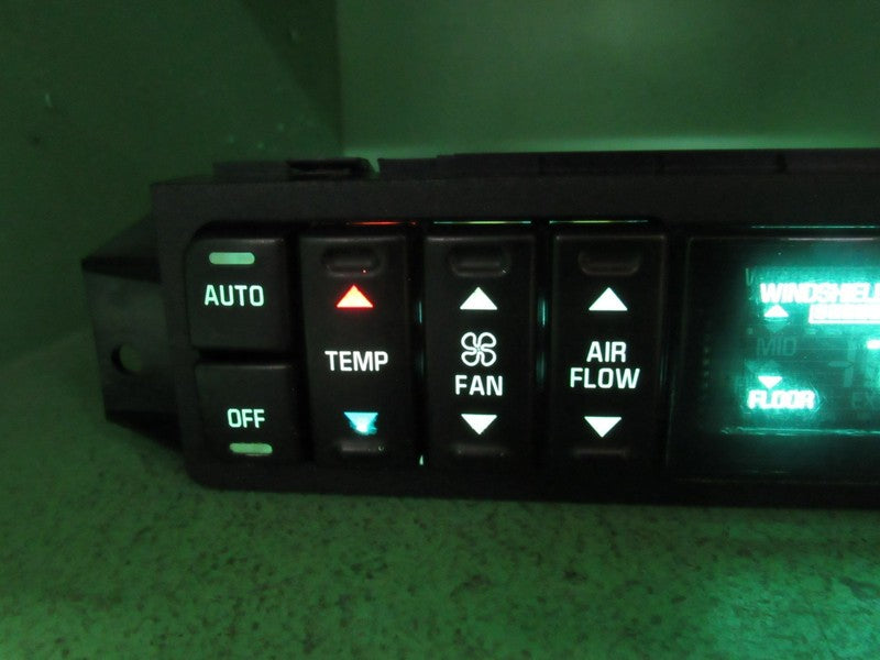 16202304 97-05 BUICK PARK AVE AC DIGITAL CLIMATE TEMPERATURE CONTROL R