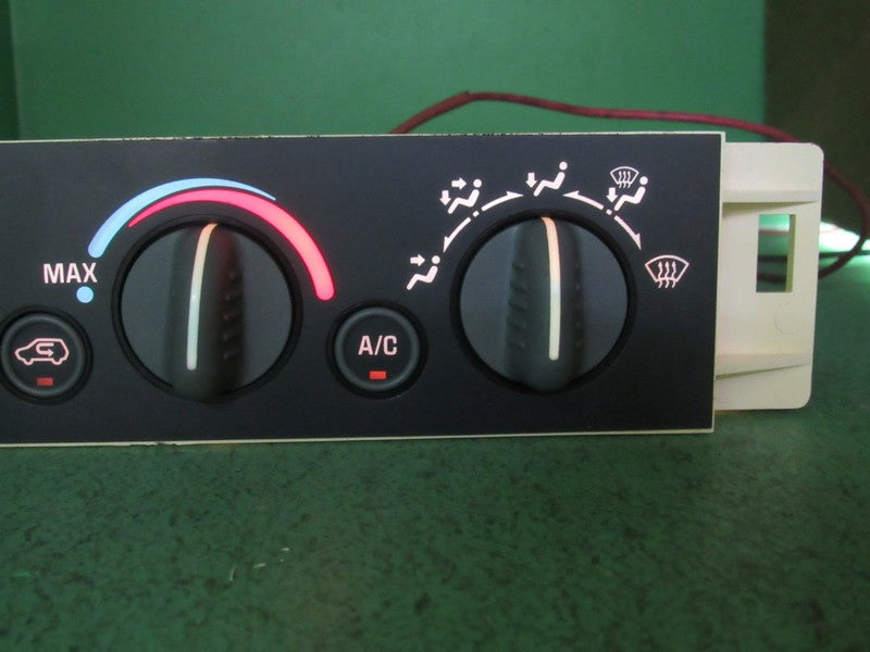 96-00 C/K TAHOE YUKON SUBURBAN AC HEATER CLIMATE TEMPERATURE CONTROL R