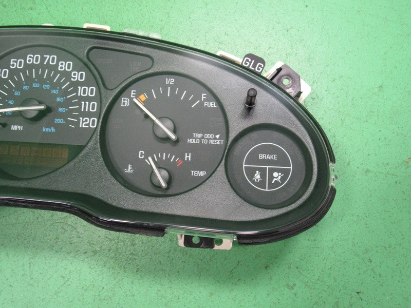 99-04 BUICK REGAL INSTRUMENT GAUGE CLUSTER GAUGES SPEEDO TACH MILEAGE 
