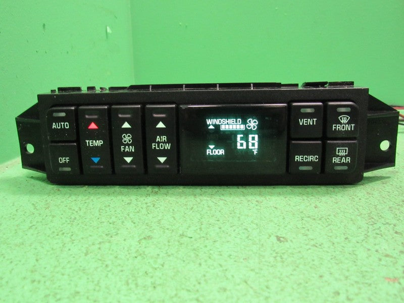 16202304 97-05 BUICK PARK AVE AC DIGITAL CLIMATE TEMPERATURE CONTROL R