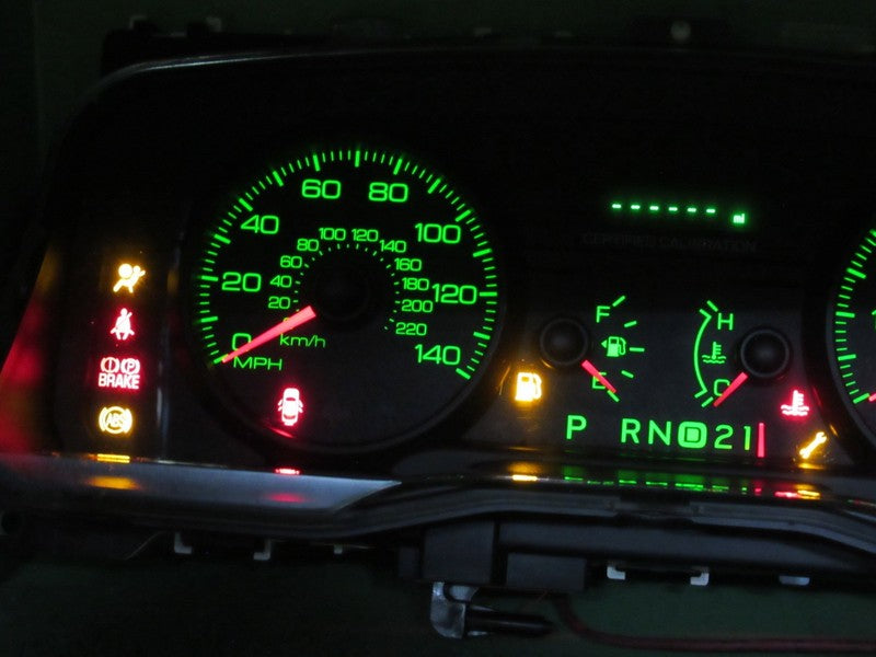 09-11 CROWN VICTORIA P71 INSTRUMENT GAUGE CLUSTER SPEEDO TACH MILEAGE 